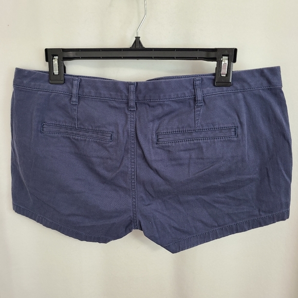 (538) Express Woman's High-Waisted Shorts, Size: 8 Color: Blue - Picture 13 of 13